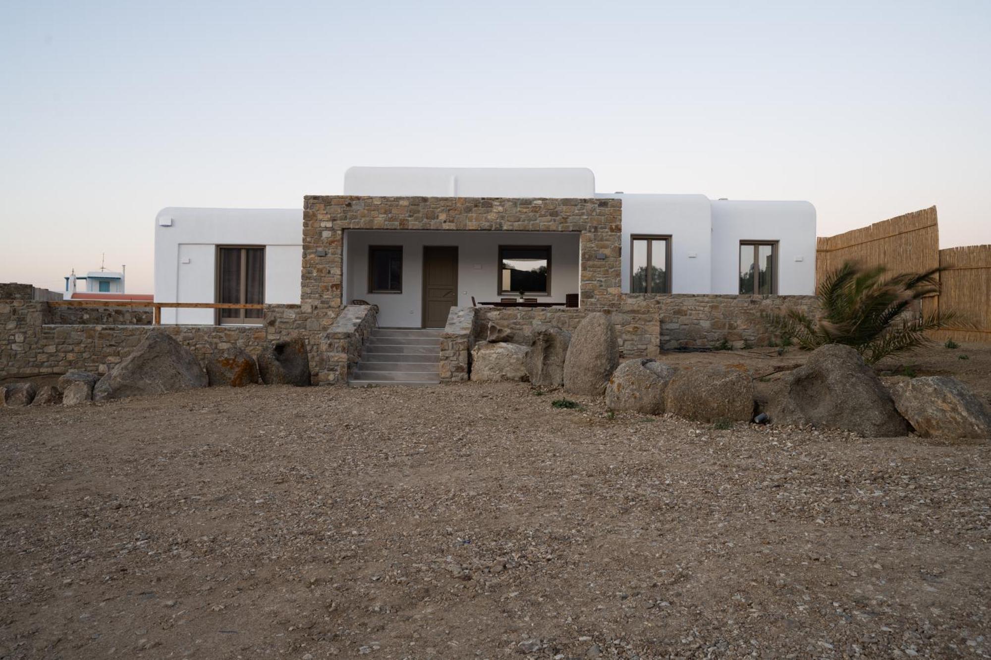 Maistros Apartments Mykonos Ftelia  Exterior foto